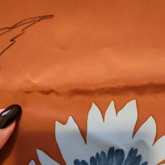 Vera Neumann Scarf - Picture 3 of 7